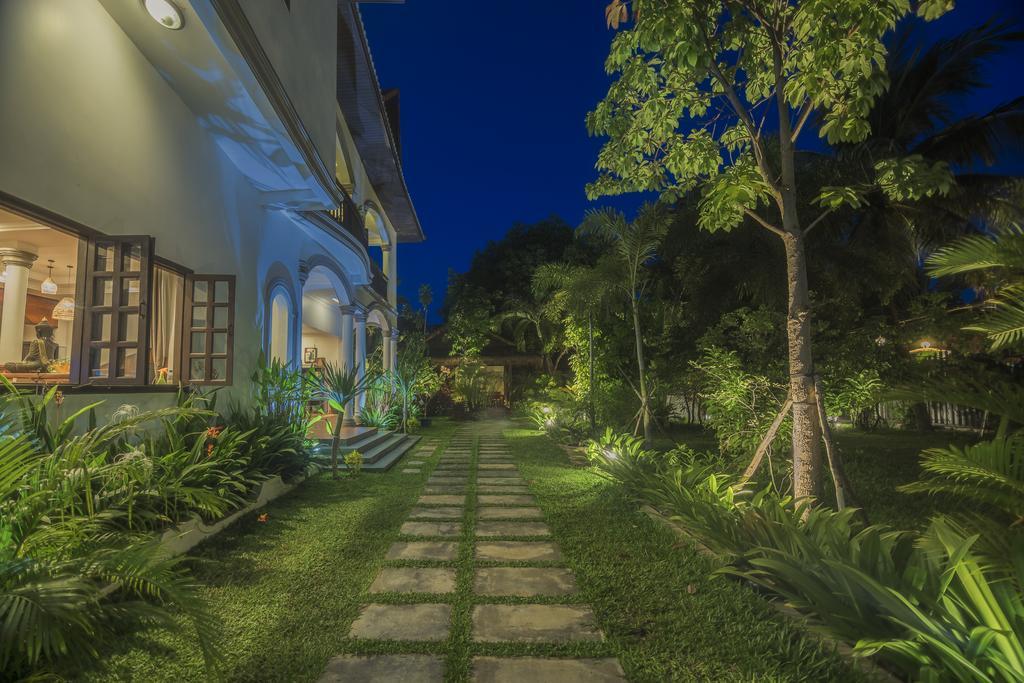 Angkor Yellow Villa Сиемрип Экстерьер фото