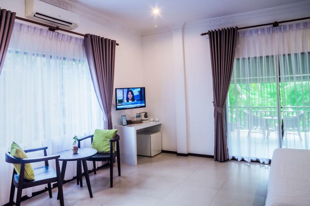 Angkor Yellow Villa Сиемрип Экстерьер фото