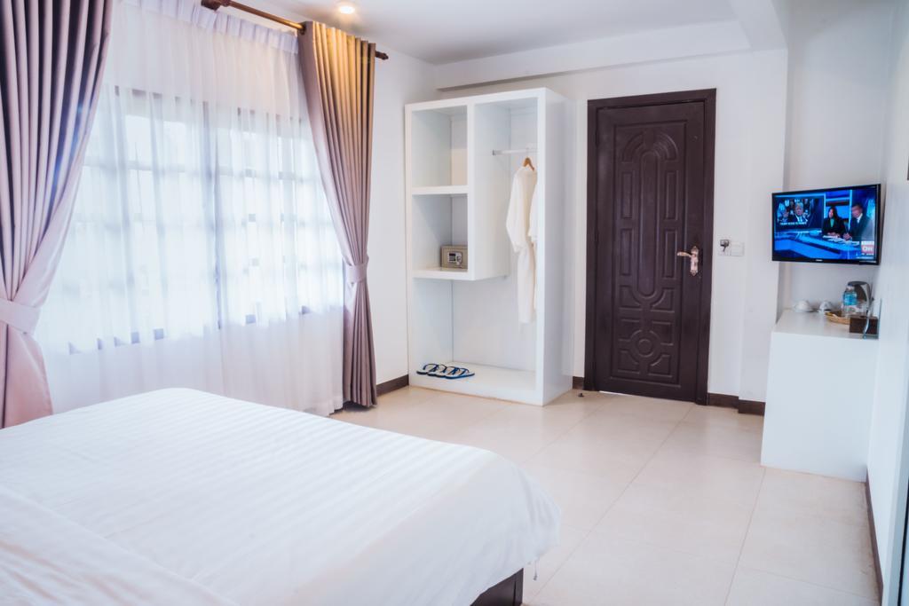 Angkor Yellow Villa Сиемрип Экстерьер фото