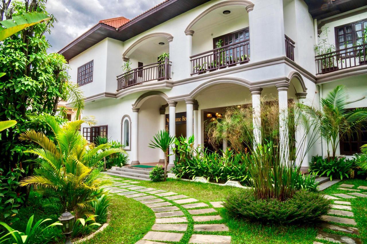 Angkor Yellow Villa Сиемрип Экстерьер фото