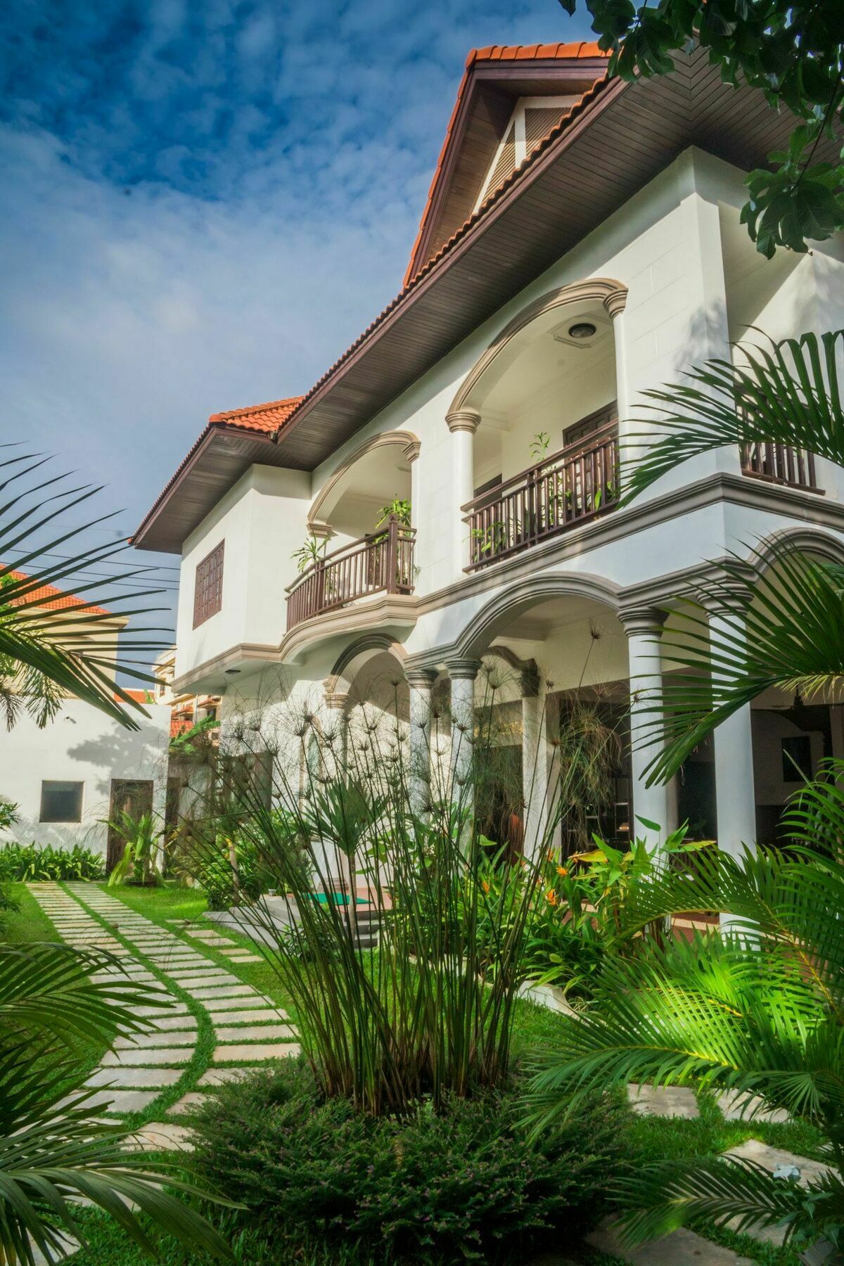 Angkor Yellow Villa Сиемрип Экстерьер фото